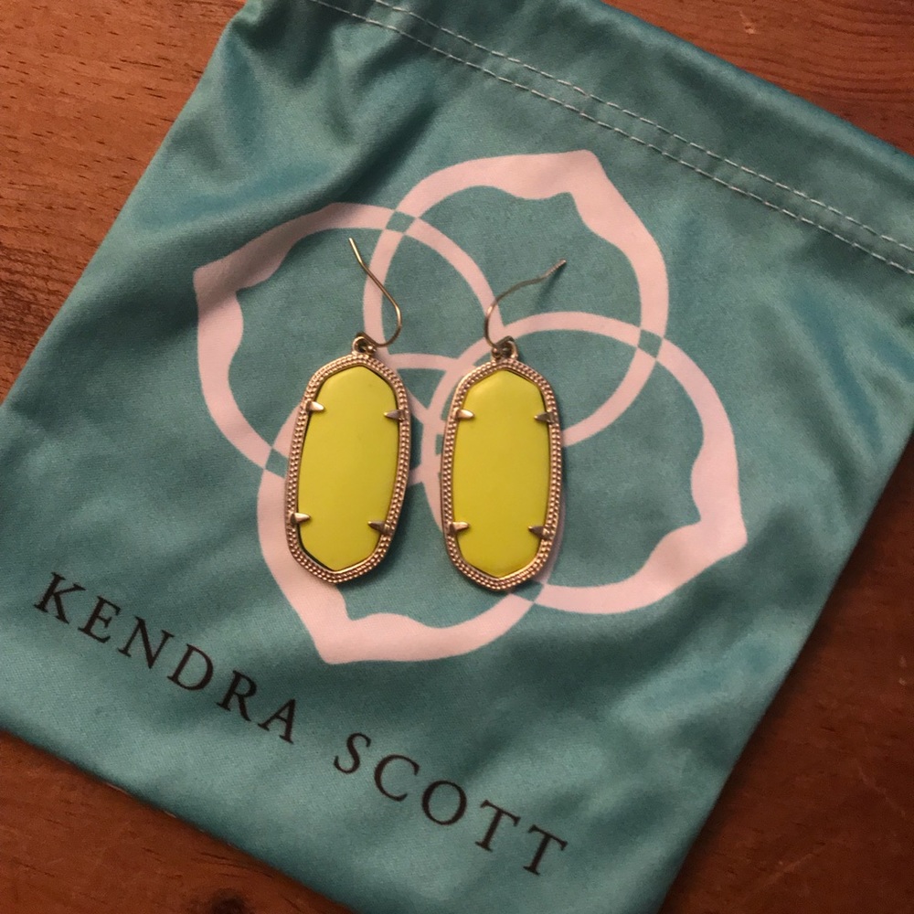Kendra Scott Elle Neon Yellow earrings with silver